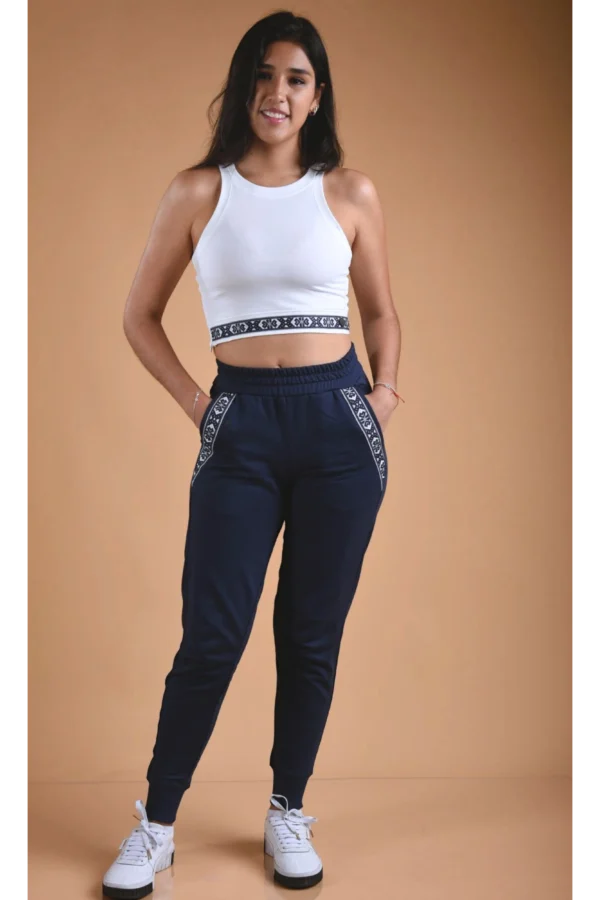 Yaku White Tank Crop Top - Women Model Full Front - Organic Cotton Peru - Sustainable White Crop Top Organic Cotton - Yaku